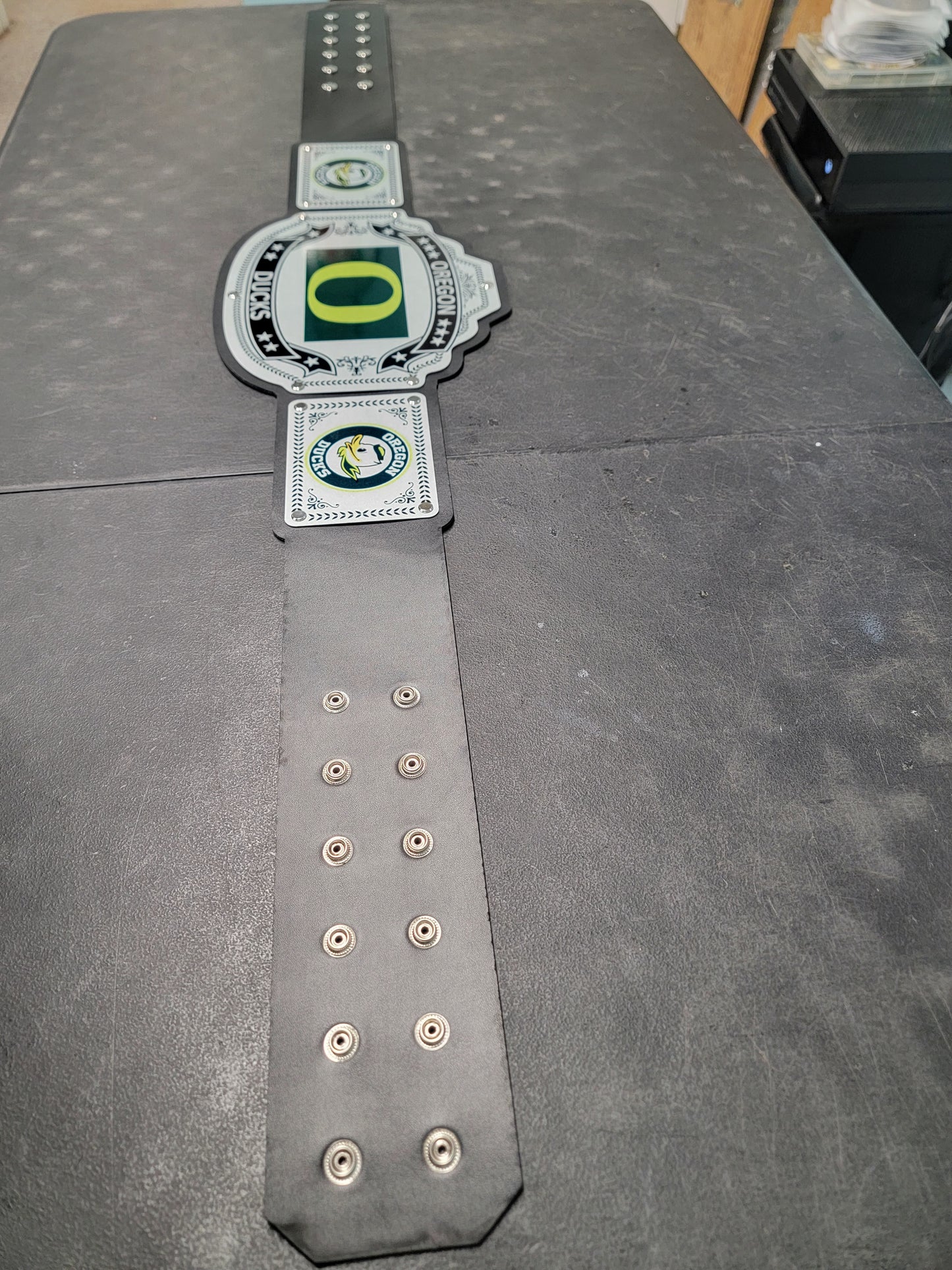 Oregon Ducks Championship Belt - Commander Model