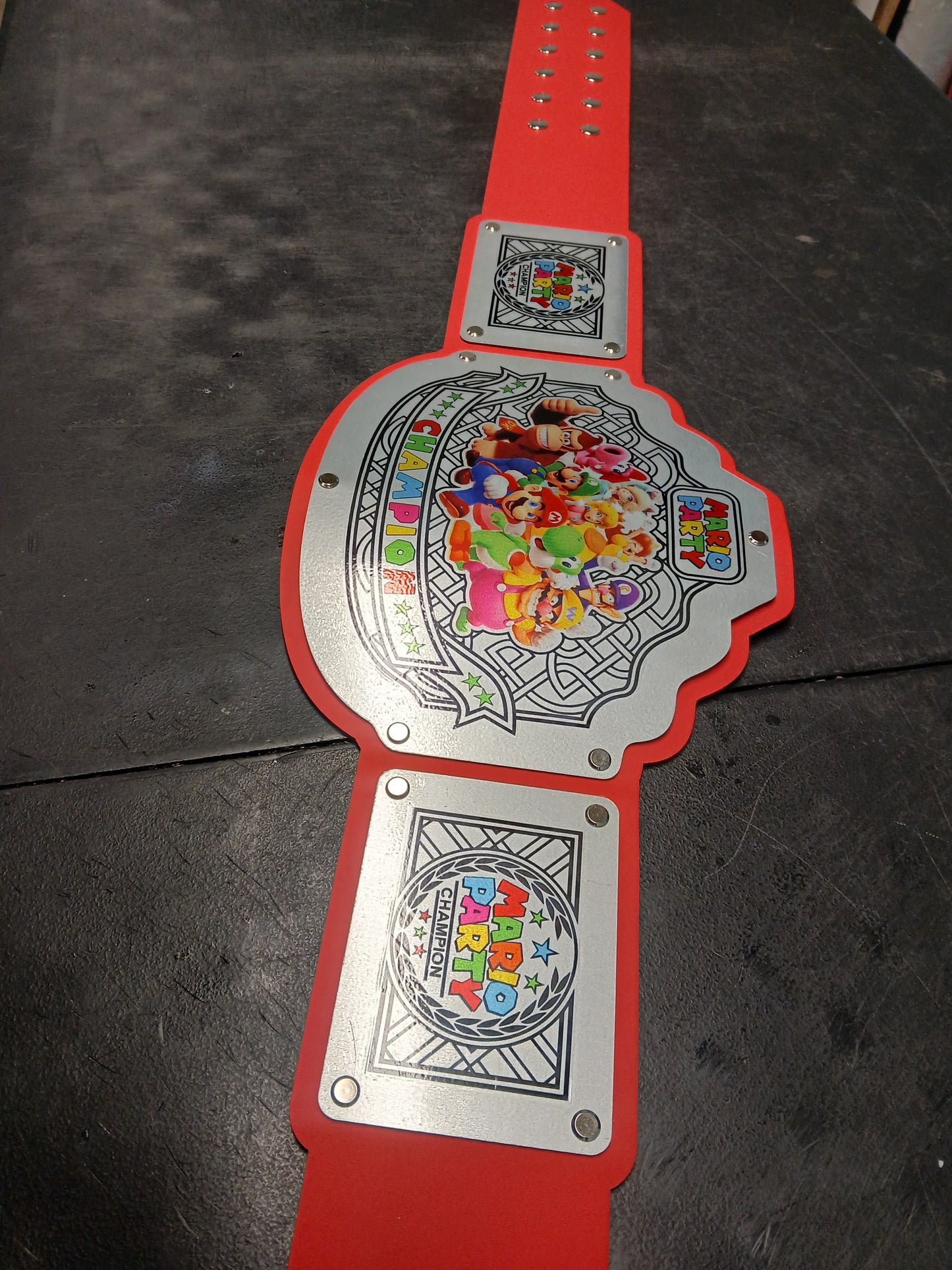 Mario Party Champion Belt - Commander Series - Silver
