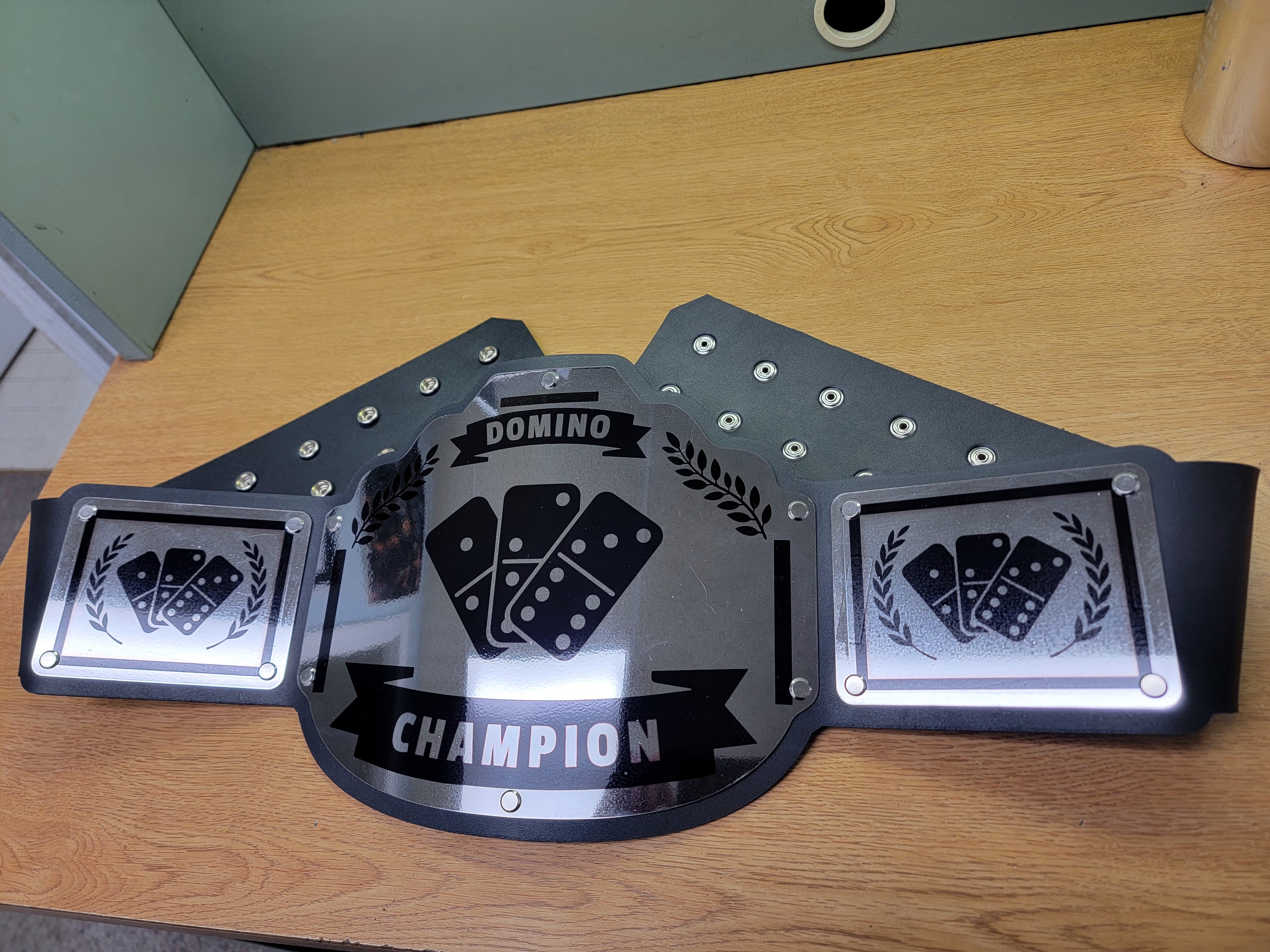 Domino Championship Belt - Commander Series - Chrome
