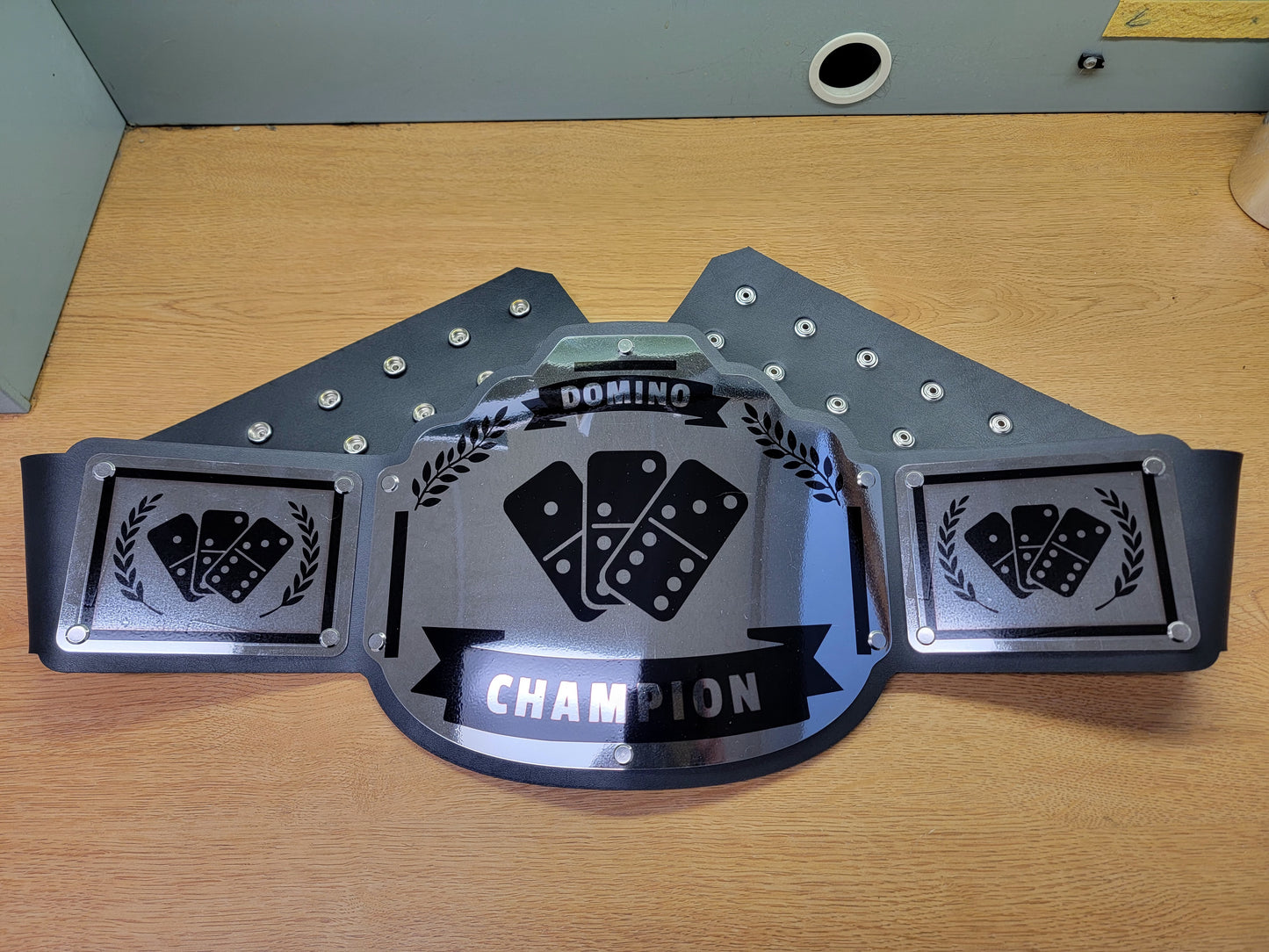Domino Championship Belt - Commander Series - Chrome