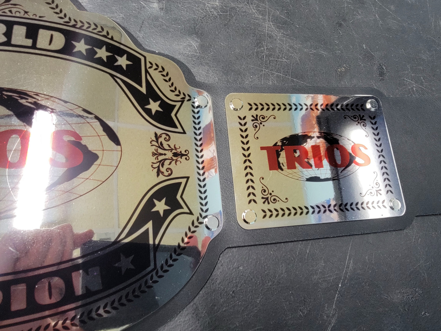 World Trios Champion Championship Belts - Commander Series - Chrome