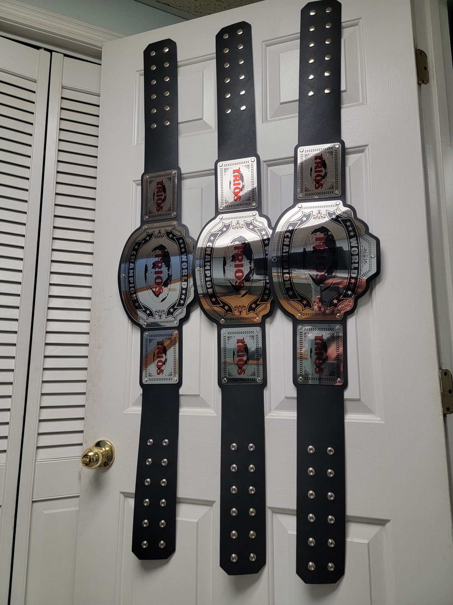 World Trios Champion Championship Belts - Commander Series - Chrome