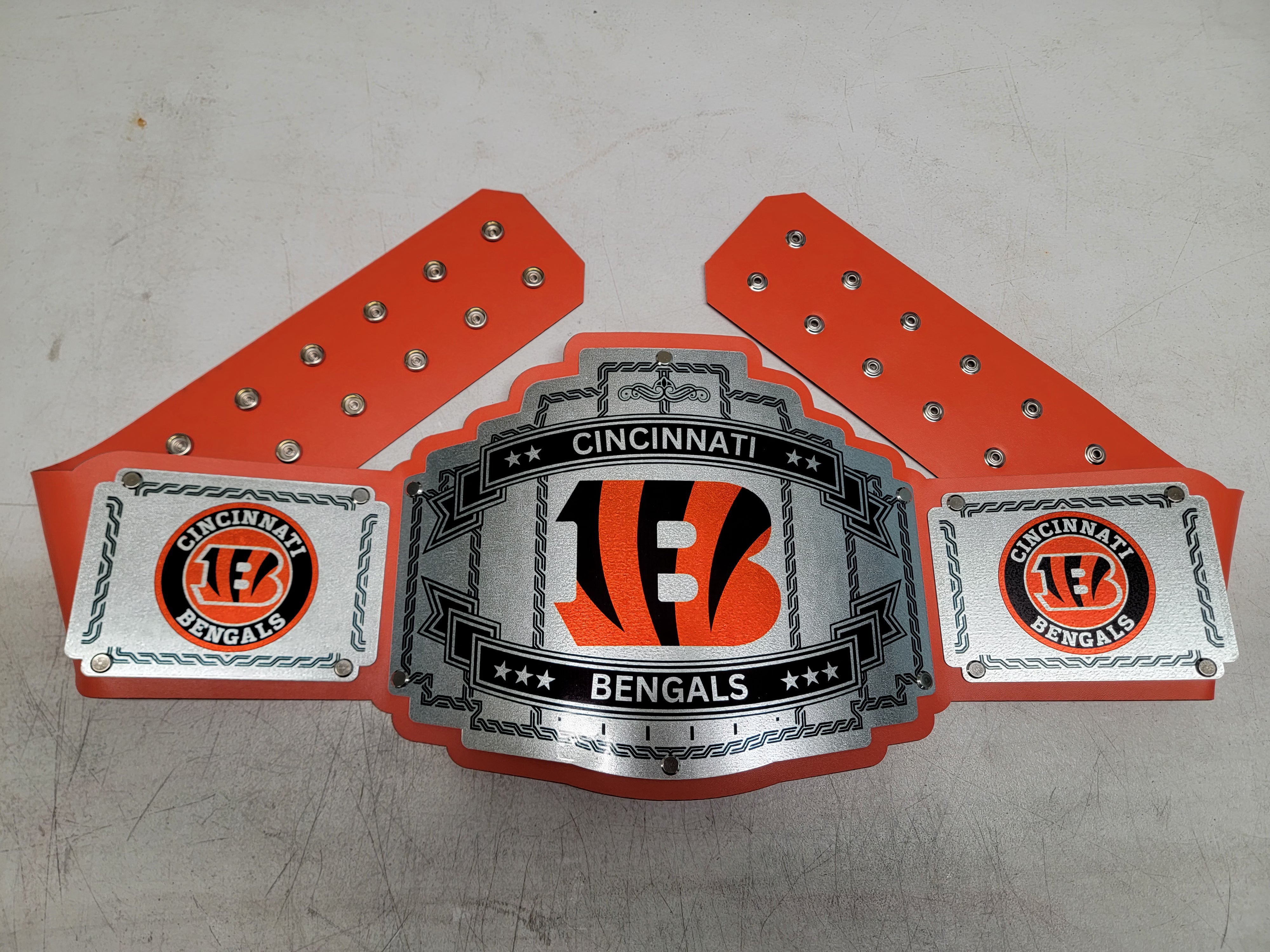 Cincinnati Bengals - Bomber Series - Silver